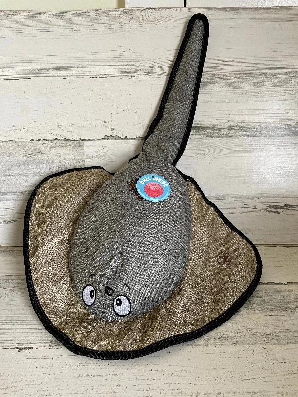 Sally the Stingray 21"